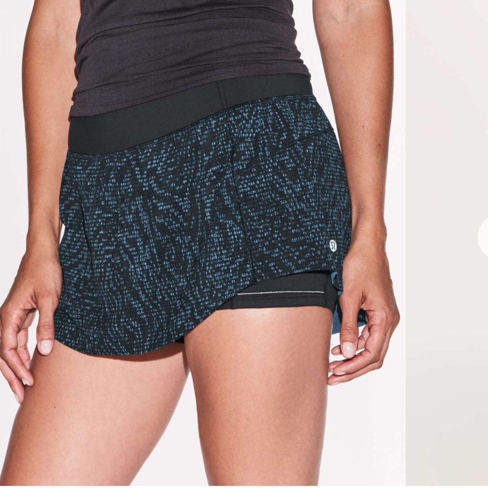 Lululemon Final Lap Skirt Pulse Capri Black / Black Size 6 excellent condition